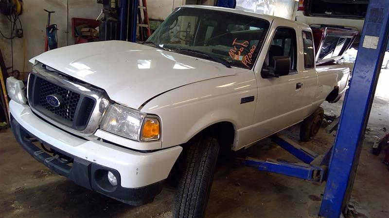 https://f005.backblazeb2.com/file/img-partshotlines-com/Inventory/NE71/Vehicle/13163_02.jpg