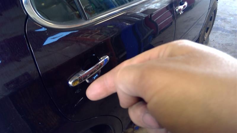 https://f005.backblazeb2.com/file/img-partshotlines-com/Inventory/NE71/Vehicle/13301_11.jpg