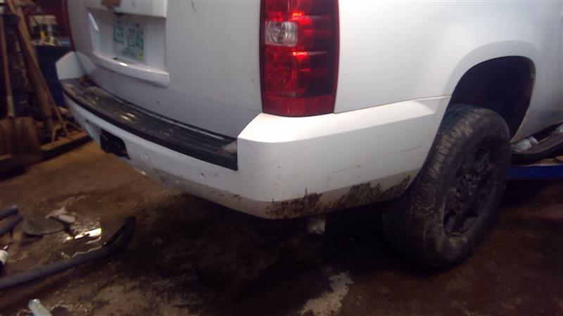 https://f005.backblazeb2.com/file/img-partshotlines-com/Inventory/NE71/Vehicle/13451_12.jpg