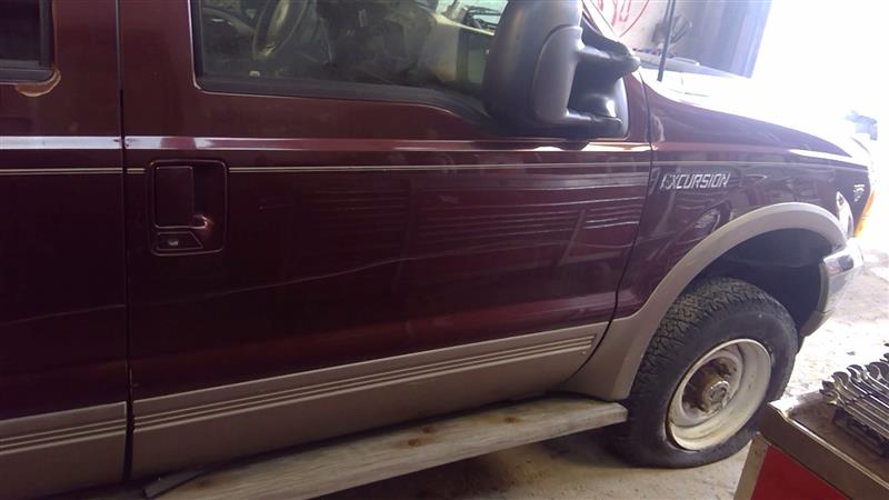 https://f005.backblazeb2.com/file/img-partshotlines-com/Inventory/NE71/Vehicle/13541_09.jpg