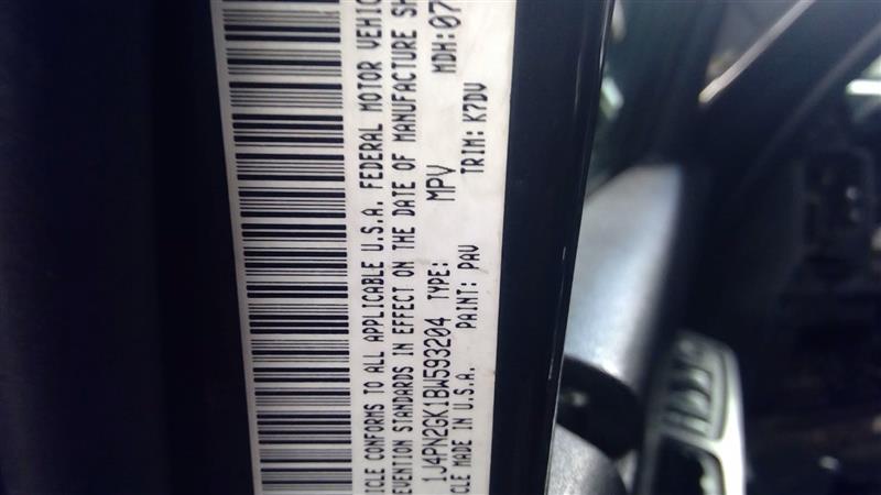 https://f005.backblazeb2.com/file/img-partshotlines-com/Inventory/NE71/Vehicle/13620_06.jpg
