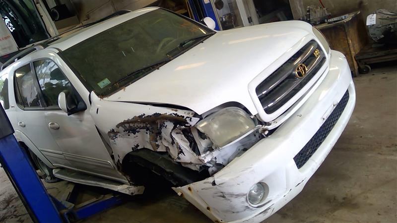 https://f005.backblazeb2.com/file/img-partshotlines-com/Inventory/NE71/Vehicle/13621_06.jpg