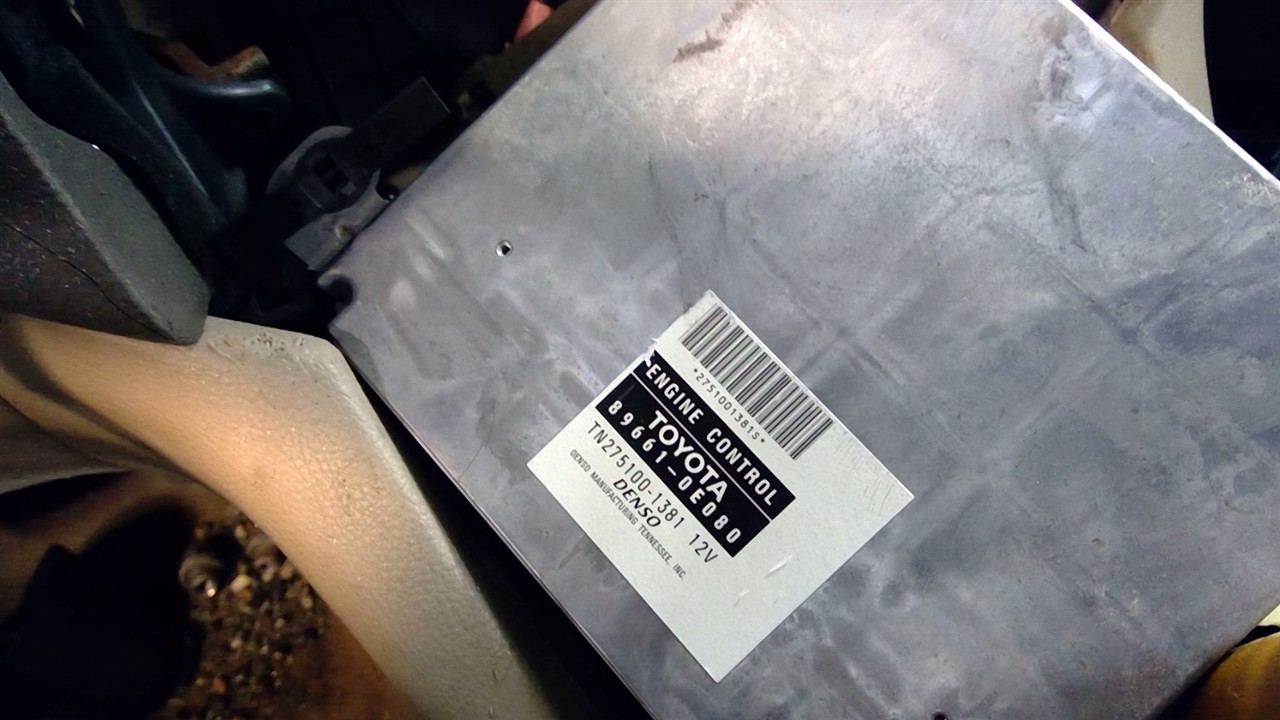 https://f005.backblazeb2.com/file/img-partshotlines-com/Inventory/NE71/Vehicle/13626_04.jpg