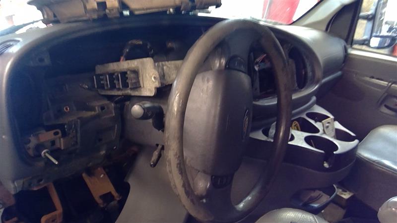 https://f005.backblazeb2.com/file/img-partshotlines-com/Inventory/NE71/Vehicle/13770_09.jpg