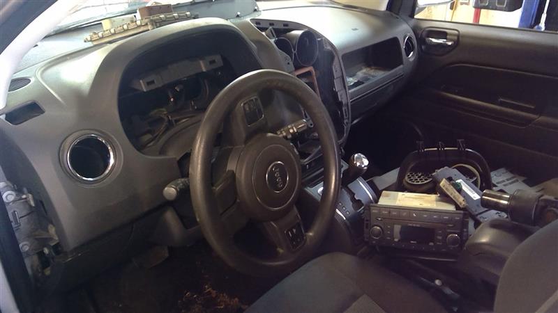 https://f005.backblazeb2.com/file/img-partshotlines-com/Inventory/NE71/Vehicle/13787_05.jpg