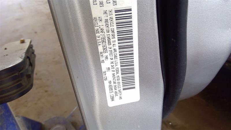 https://f005.backblazeb2.com/file/img-partshotlines-com/Inventory/NE71/Vehicle/13787_08.jpg