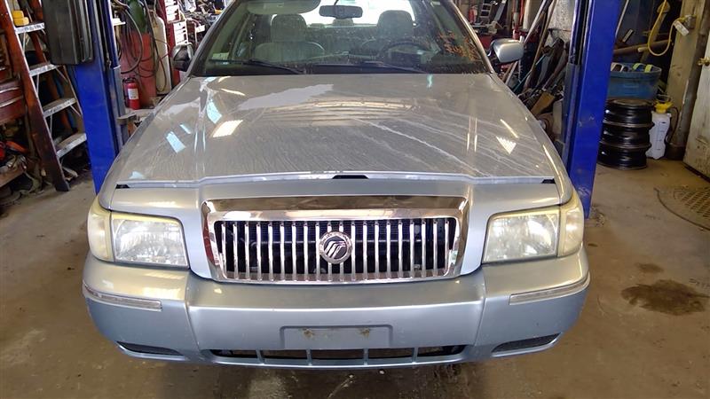 https://f005.backblazeb2.com/file/img-partshotlines-com/Inventory/NE71/Vehicle/13796_08.jpg