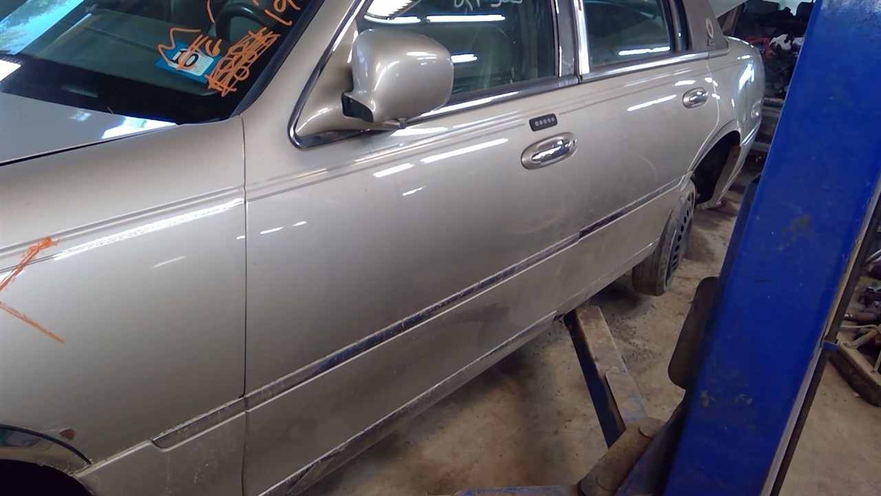 https://f005.backblazeb2.com/file/img-partshotlines-com/Inventory/NE71/Vehicle/13807_05.jpg