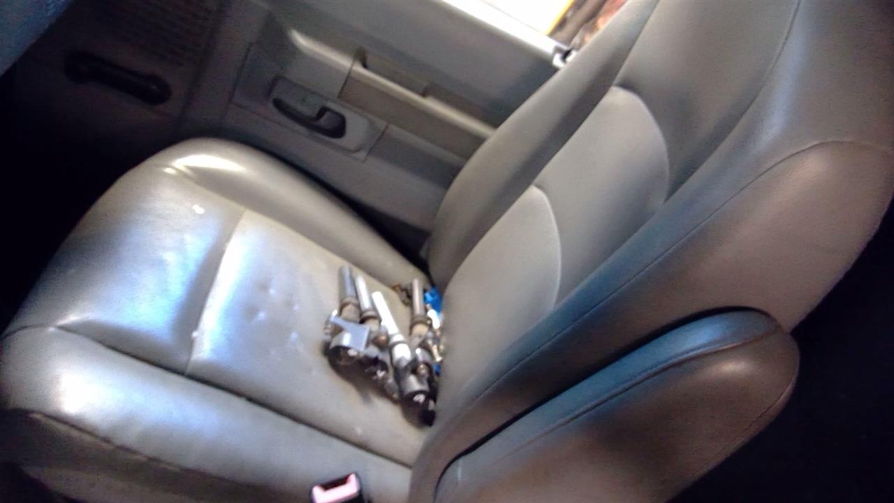 https://f005.backblazeb2.com/file/img-partshotlines-com/Inventory/NE71/Vehicle/13910_08.jpg