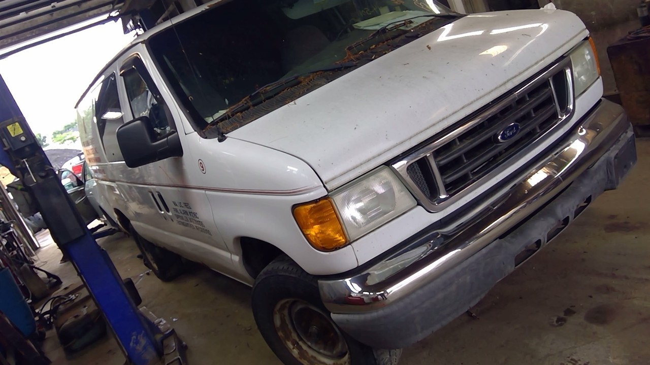 https://f005.backblazeb2.com/file/img-partshotlines-com/Inventory/NE71/Vehicle/13928_07.jpg