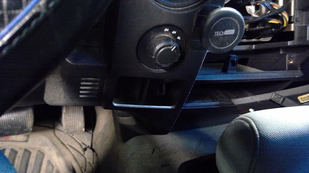 https://f005.backblazeb2.com/file/img-partshotlines-com/Inventory/NE71/Vehicle/13949_05.jpg
