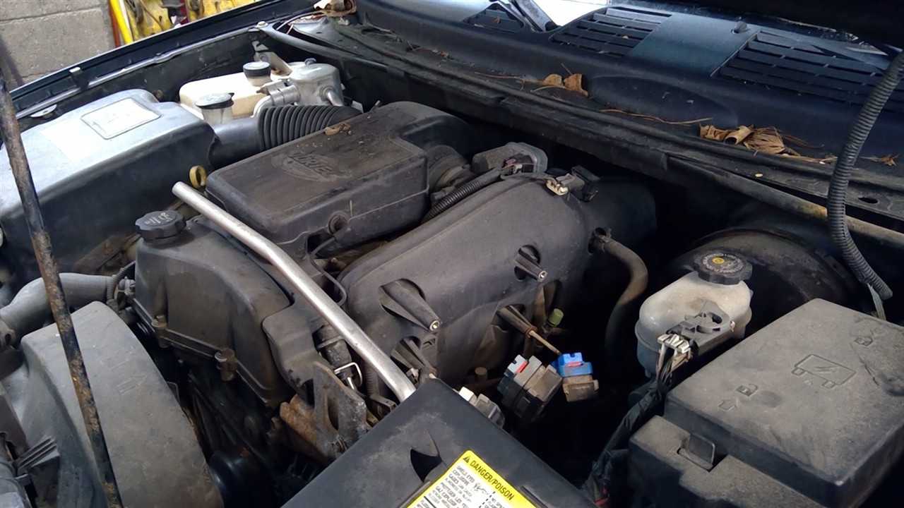 https://f005.backblazeb2.com/file/img-partshotlines-com/Inventory/NE71/Vehicle/13963_05.jpg