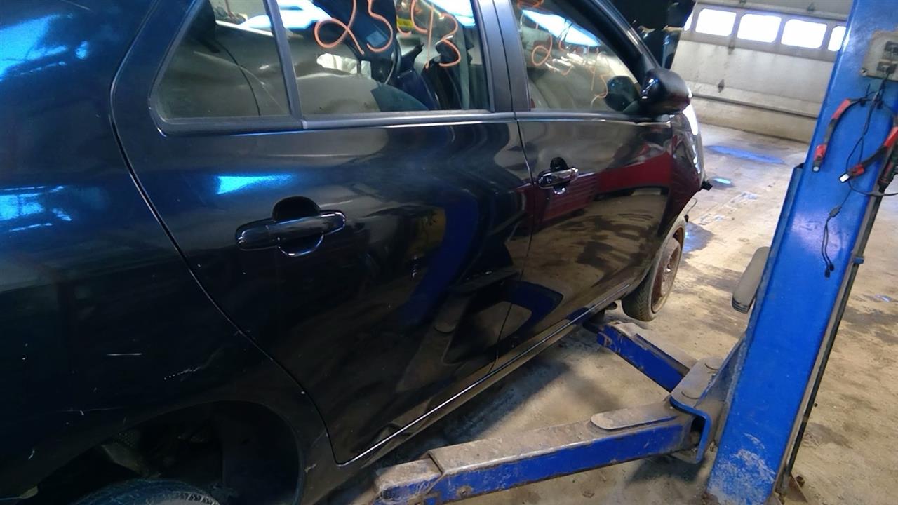 https://f005.backblazeb2.com/file/img-partshotlines-com/Inventory/NE71/Vehicle/13977_08.jpg