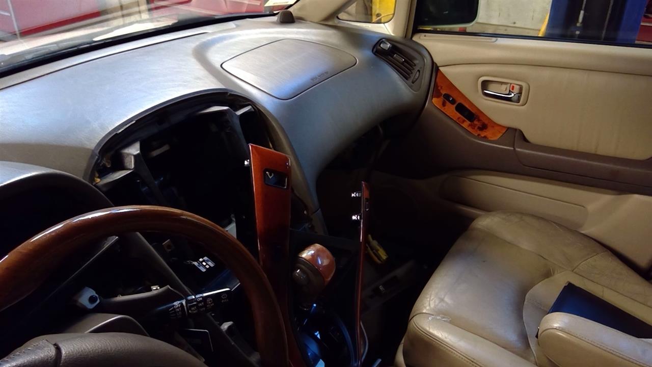 https://f005.backblazeb2.com/file/img-partshotlines-com/Inventory/NE71/Vehicle/14014_04.jpg