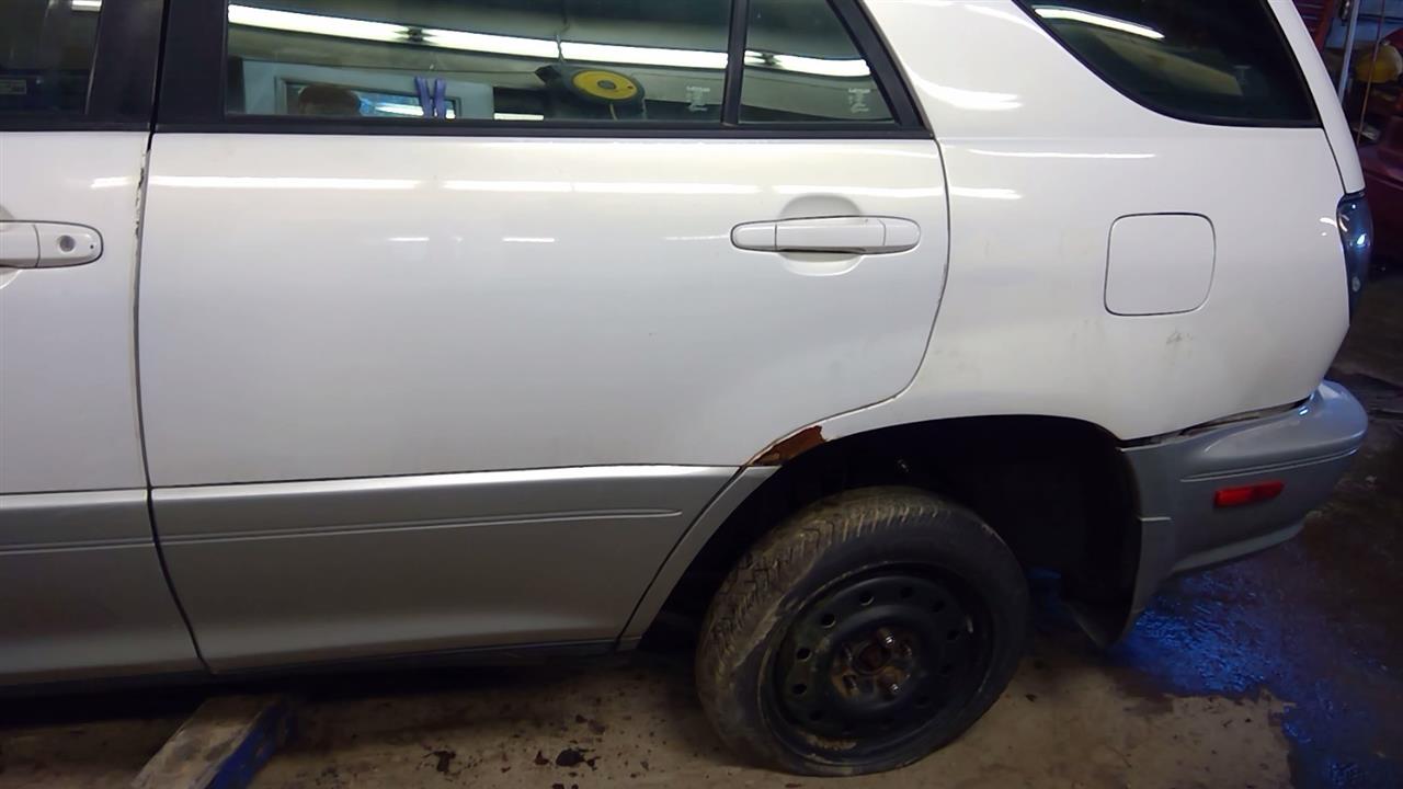 https://f005.backblazeb2.com/file/img-partshotlines-com/Inventory/NE71/Vehicle/14014_12.jpg