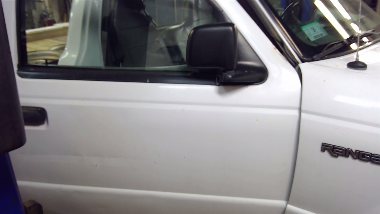 https://f005.backblazeb2.com/file/img-partshotlines-com/Inventory/NE71/Vehicle/14079_10.jpg