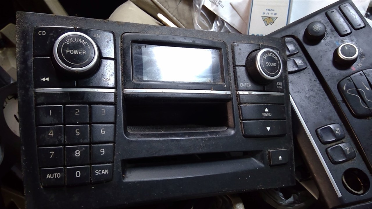 https://f005.backblazeb2.com/file/img-partshotlines-com/Inventory/NE71/Vehicle/14149_05.jpg