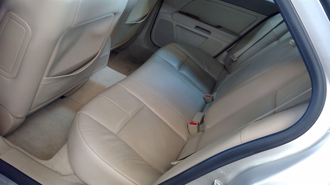 https://f005.backblazeb2.com/file/img-partshotlines-com/Inventory/NE71/Vehicle/14162_12.jpg
