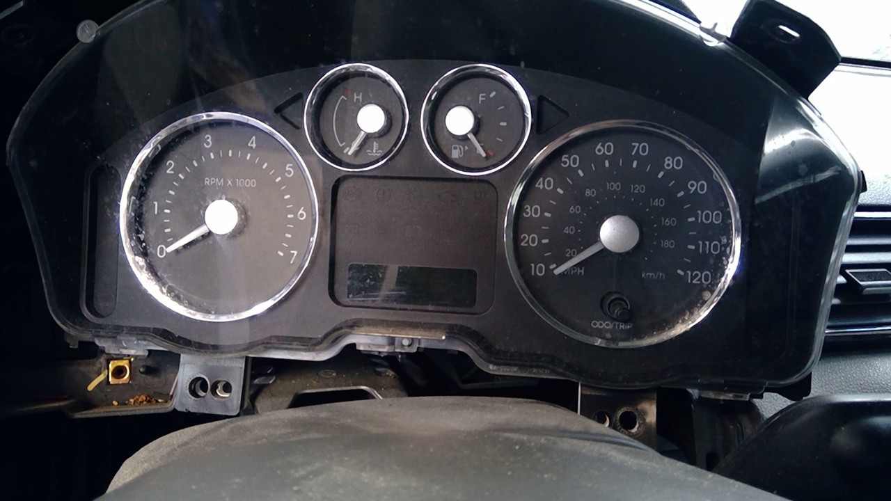 https://f005.backblazeb2.com/file/img-partshotlines-com/Inventory/NE71/Vehicle/14165_06.jpg