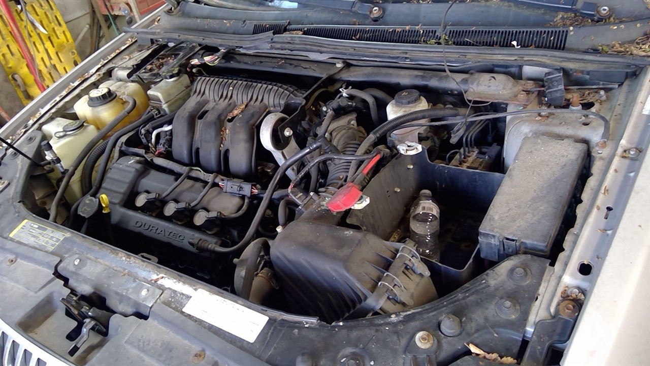 https://f005.backblazeb2.com/file/img-partshotlines-com/Inventory/NE71/Vehicle/14165_07.jpg