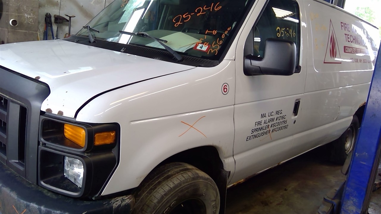 https://f005.backblazeb2.com/file/img-partshotlines-com/Inventory/NE71/Vehicle/14193_10.jpg