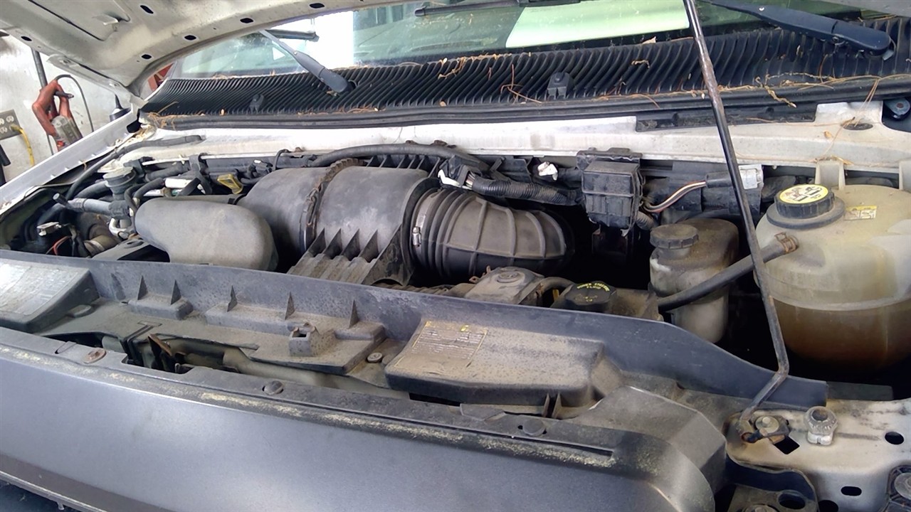https://f005.backblazeb2.com/file/img-partshotlines-com/Inventory/NE71/Vehicle/14194_08.jpg