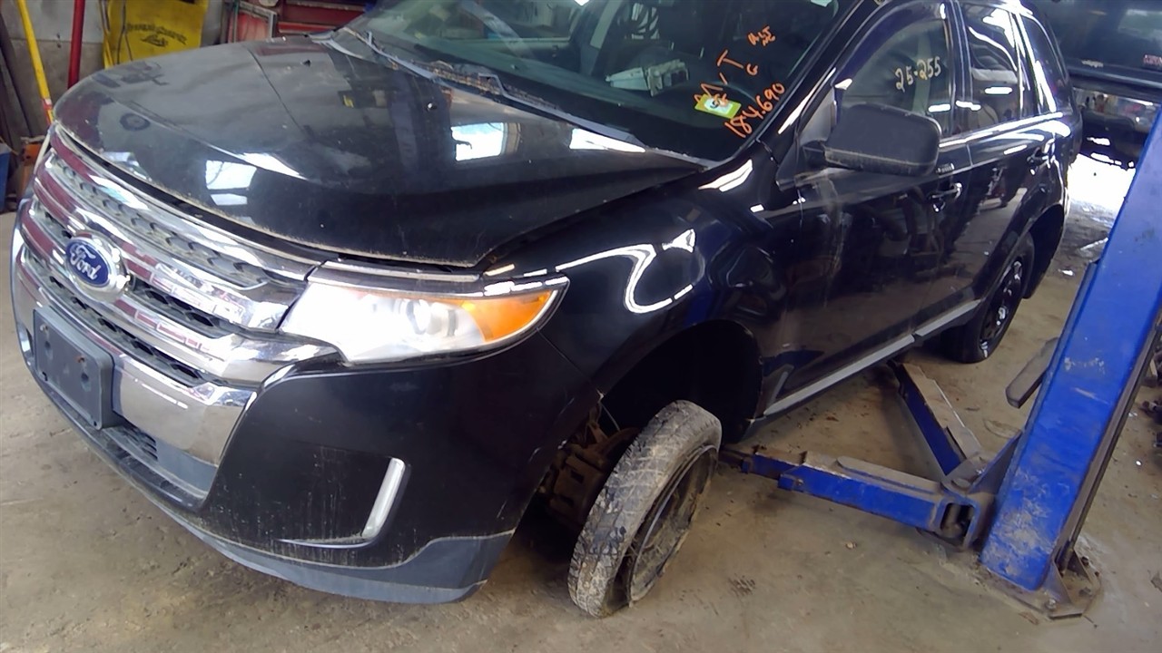 https://f005.backblazeb2.com/file/img-partshotlines-com/Inventory/NE71/Vehicle/14203_12.jpg
