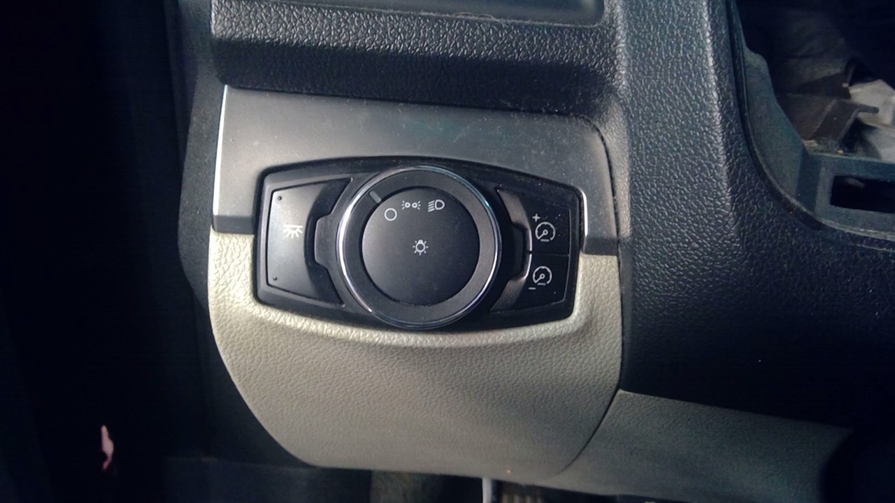 https://f005.backblazeb2.com/file/img-partshotlines-com/Inventory/NE71/Vehicle/14308_07.jpg