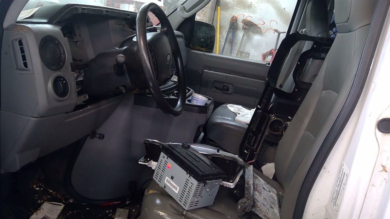 https://f005.backblazeb2.com/file/img-partshotlines-com/Inventory/NE71/Vehicle/14326_06.jpg
