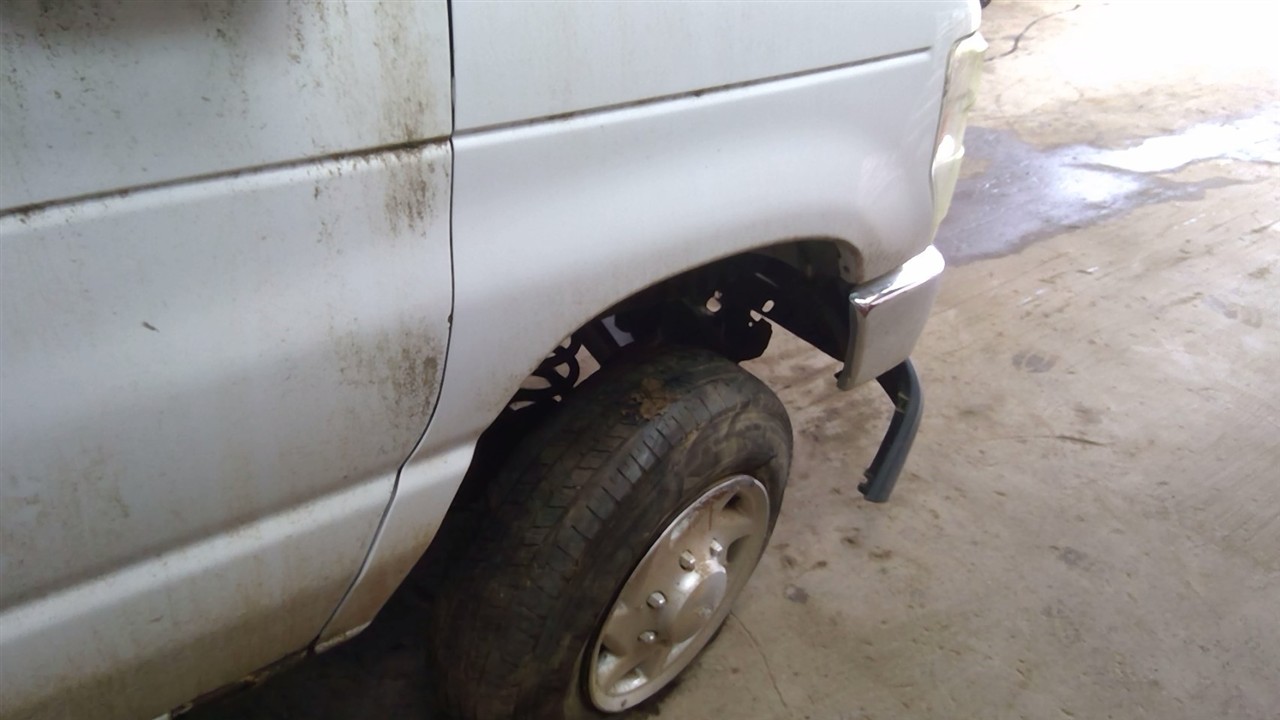 https://f005.backblazeb2.com/file/img-partshotlines-com/Inventory/NE71/Vehicle/14326_13.jpg