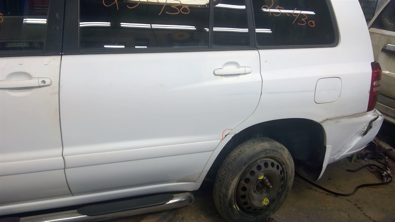 https://f005.backblazeb2.com/file/img-partshotlines-com/Inventory/NE71/Vehicle/14382_07.jpg