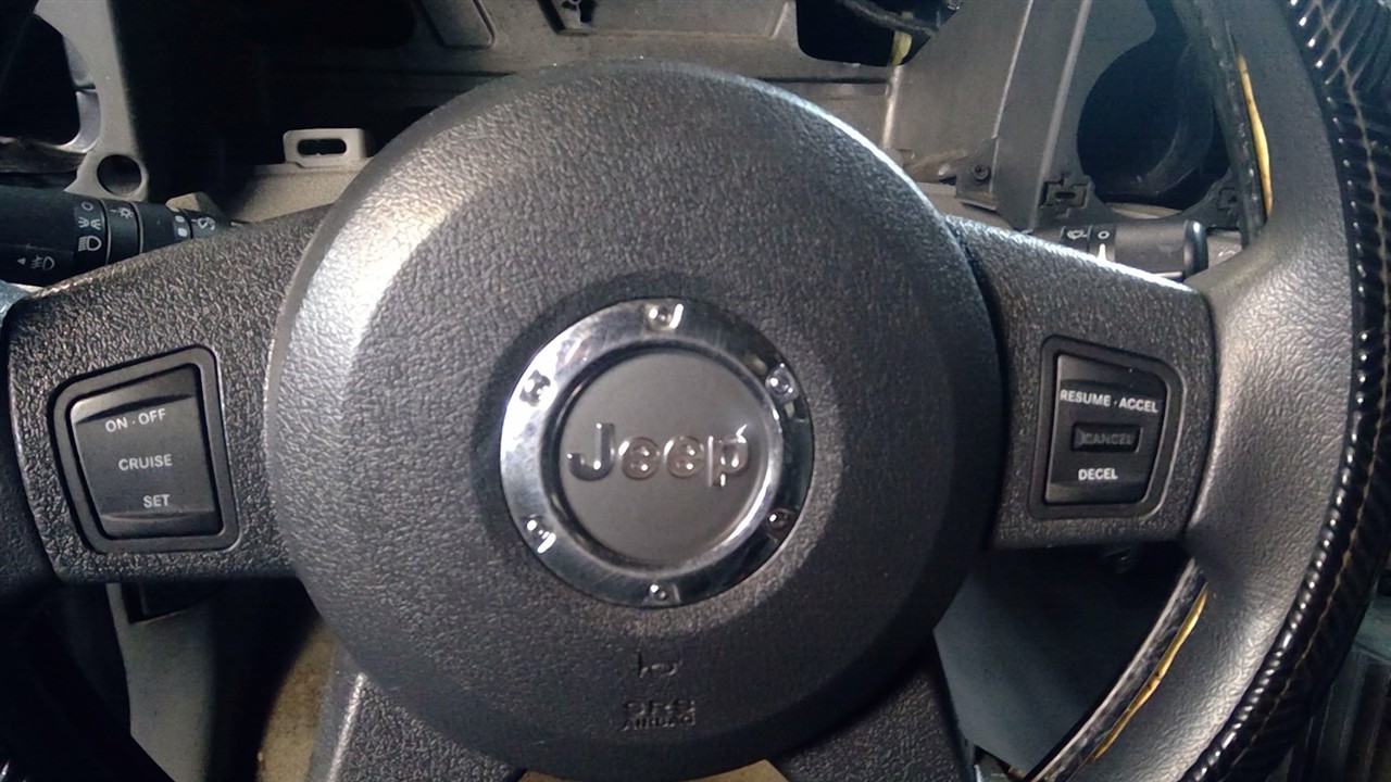 https://f005.backblazeb2.com/file/img-partshotlines-com/Inventory/NE71/Vehicle/14386_06.jpg