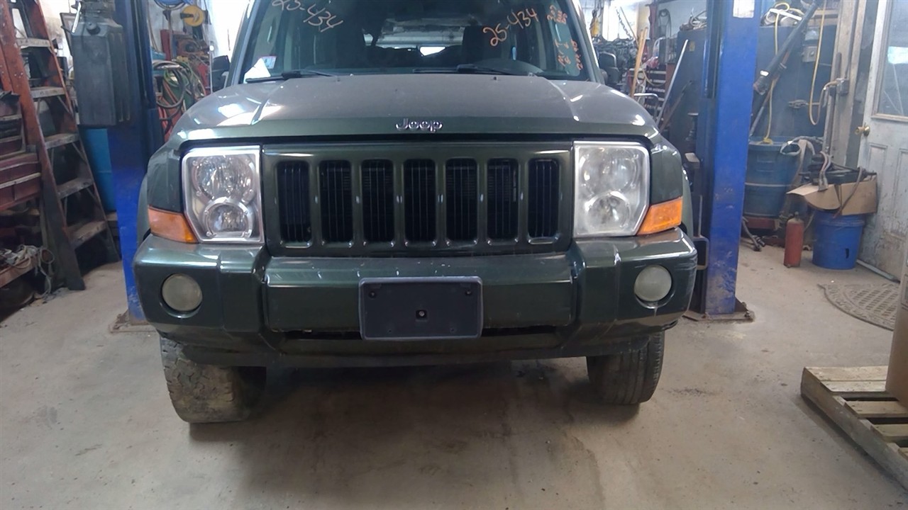https://f005.backblazeb2.com/file/img-partshotlines-com/Inventory/NE71/Vehicle/14386_11.jpg