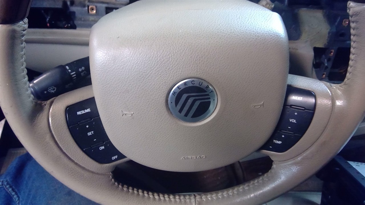 https://f005.backblazeb2.com/file/img-partshotlines-com/Inventory/NE71/Vehicle/14506_03.jpg