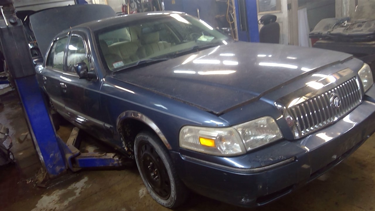 https://f005.backblazeb2.com/file/img-partshotlines-com/Inventory/NE71/Vehicle/14506_12.jpg