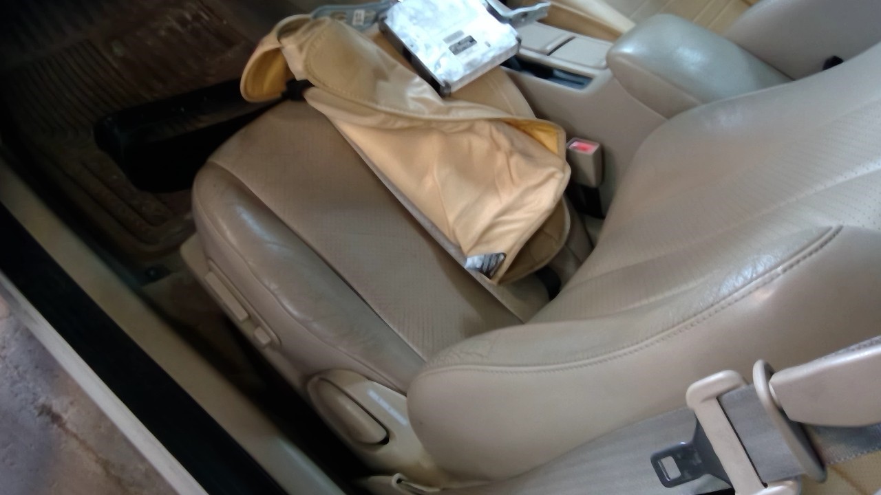 https://f005.backblazeb2.com/file/img-partshotlines-com/Inventory/NE71/Vehicle/14594_11.jpg
