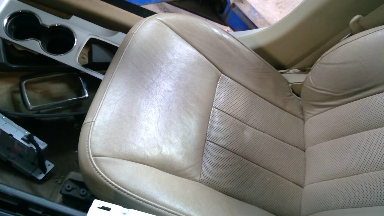 https://f005.backblazeb2.com/file/img-partshotlines-com/Inventory/NE71/Vehicle/14601_10.jpg