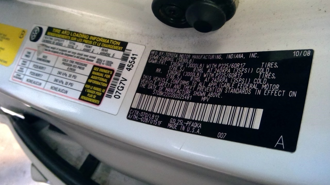 https://f005.backblazeb2.com/file/img-partshotlines-com/Inventory/NE71/Vehicle/14673_09.jpg