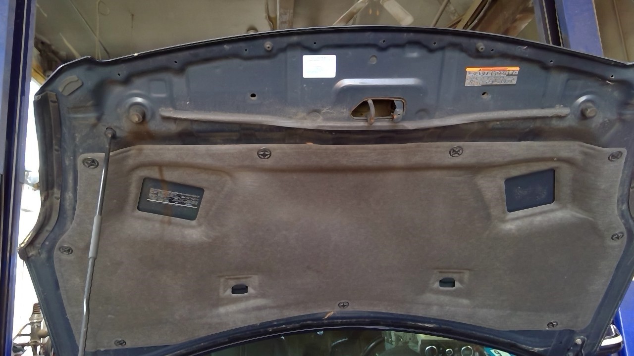 https://f005.backblazeb2.com/file/img-partshotlines-com/Inventory/NE71/Vehicle/14810_05.jpg