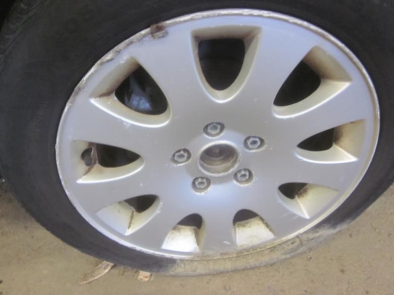 https://f005.backblazeb2.com/file/img-partshotlines-com/Inventory/NE71/Vehicle/7253_04.jpg