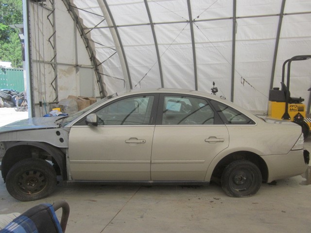 https://f005.backblazeb2.com/file/img-partshotlines-com/Inventory/NE71/Vehicle/8107_03.jpg