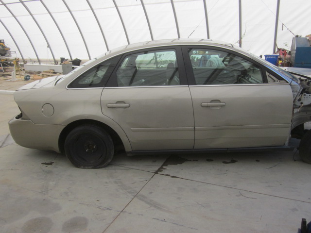 https://f005.backblazeb2.com/file/img-partshotlines-com/Inventory/NE71/Vehicle/8107_04.jpg