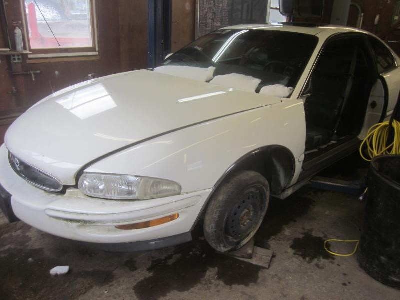 https://f005.backblazeb2.com/file/img-partshotlines-com/Inventory/NE71/Vehicle/9581_13.jpg