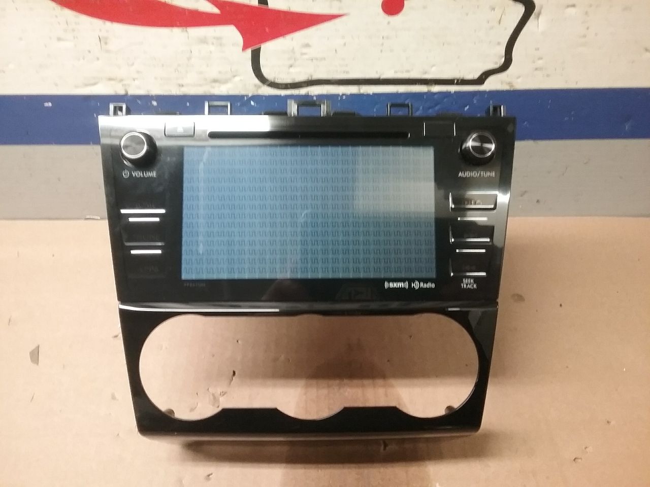 https://f005.backblazeb2.com/file/img-partshotlines-com/Inventory/NE93/Inventory/389025_02.jpg