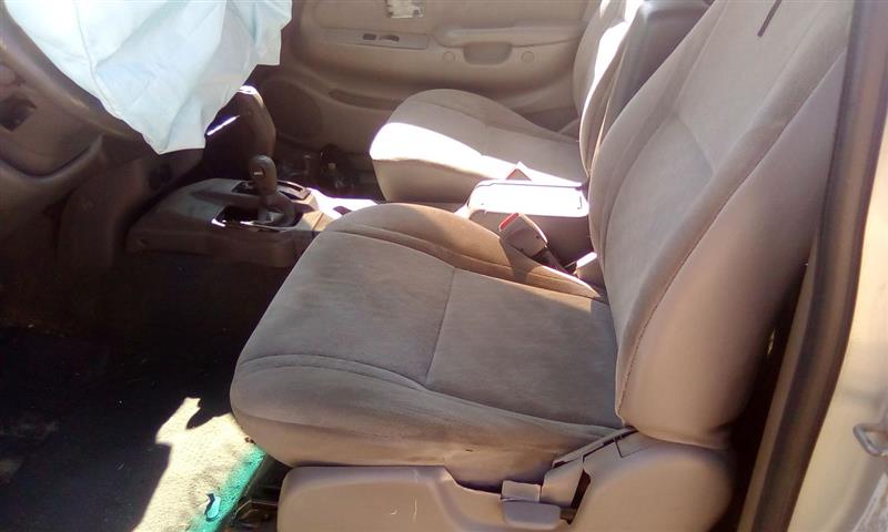 https://f005.backblazeb2.com/file/img-partshotlines-com/Inventory/NE93/Vehicle/24162_09.jpg