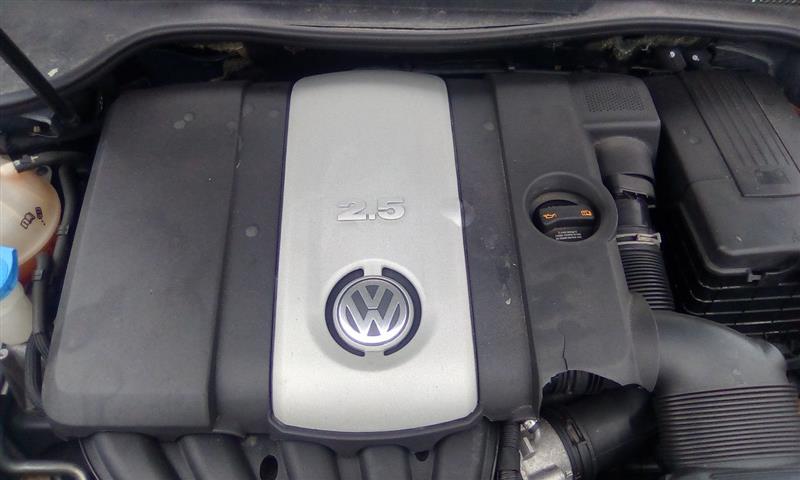 https://f005.backblazeb2.com/file/img-partshotlines-com/Inventory/NE93/Vehicle/24617_04.jpg