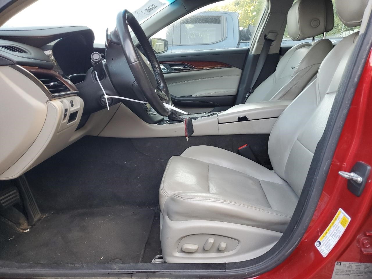 https://f005.backblazeb2.com/file/img-partshotlines-com/Inventory/NE93/Vehicle/25796_07.jpg