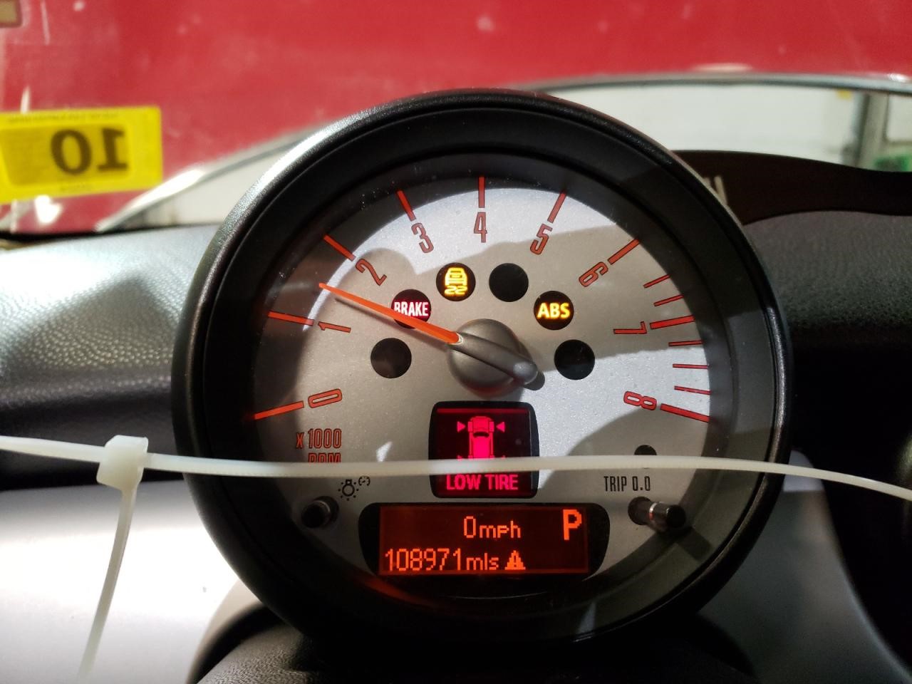 https://f005.backblazeb2.com/file/img-partshotlines-com/Inventory/NE93/Vehicle/25971_09.jpg