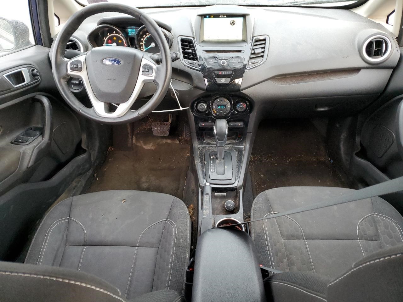 https://f005.backblazeb2.com/file/img-partshotlines-com/Inventory/NE93/Vehicle/26054_08.jpg