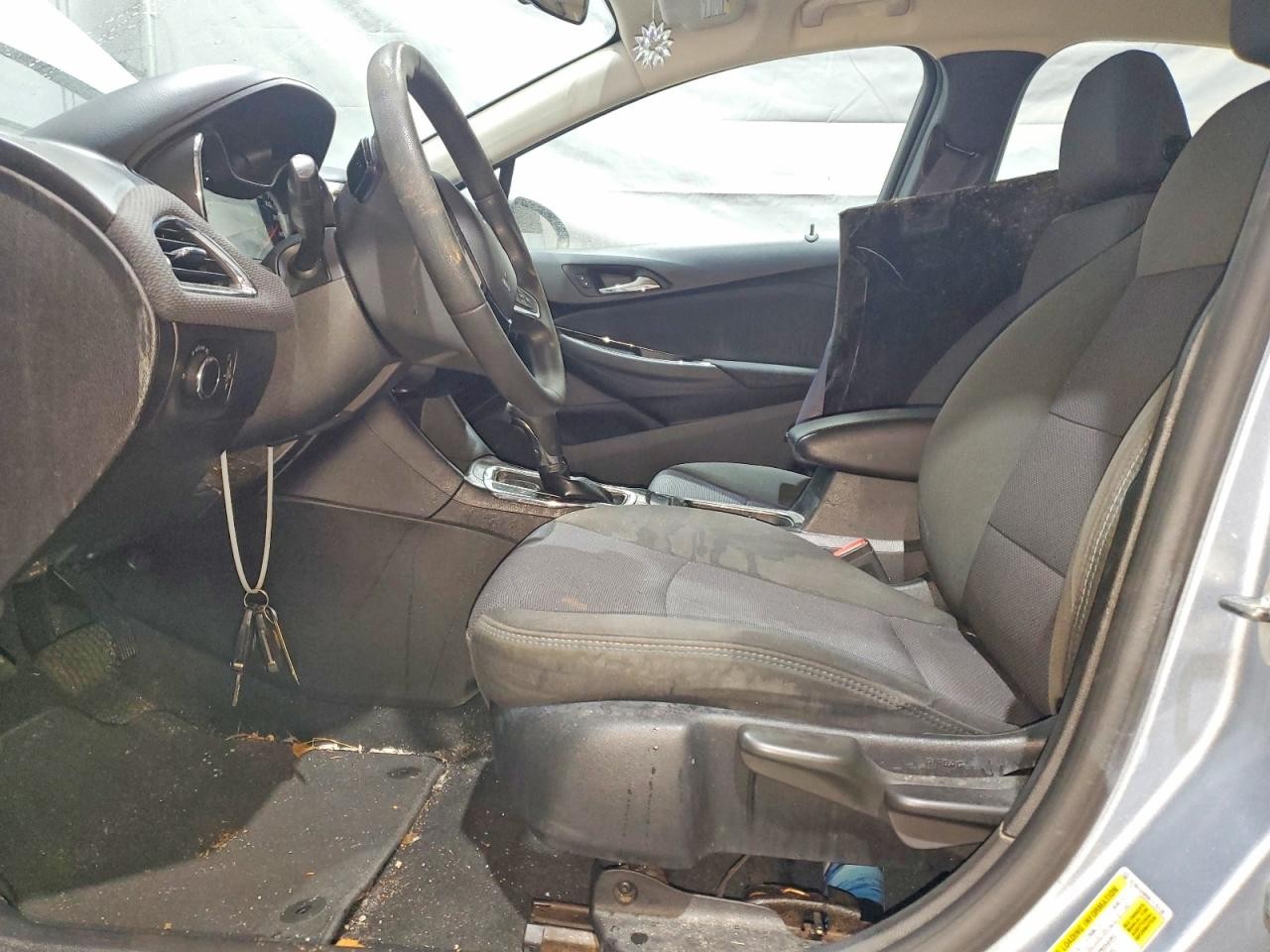 https://f005.backblazeb2.com/file/img-partshotlines-com/Inventory/NE93/Vehicle/26727_07.jpg